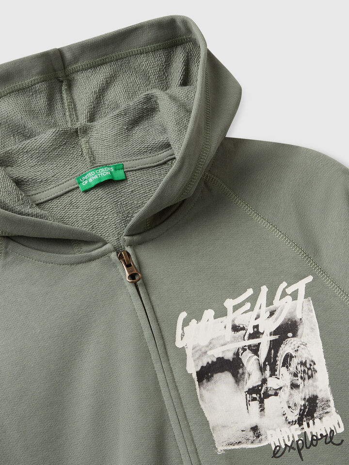 JACKET W/HOOD L/S Junior Boy image number 2